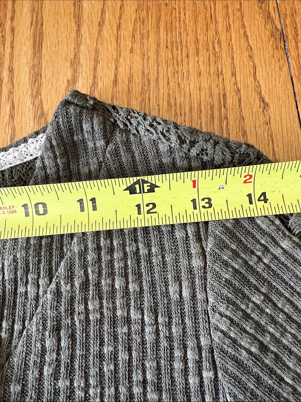 Knox Rose Lace-Up Ribbed Long-Sleeve Top in Olive Green Size XS - Picture 7 of 9